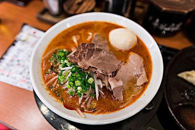 经典街机格斗游戏《斗鱼2 》新演示 12月8日登陆全平台